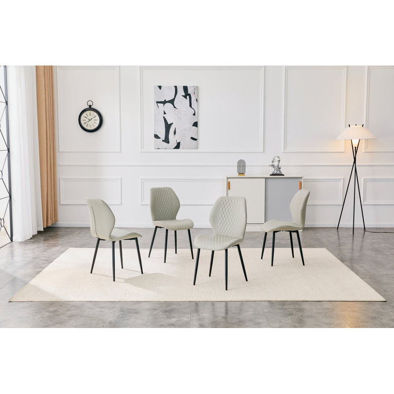 Ensemble de 4 chaises en polyuréthane matelassées à motif de losanges gris clair avec pieds en métal noir, Gris clair