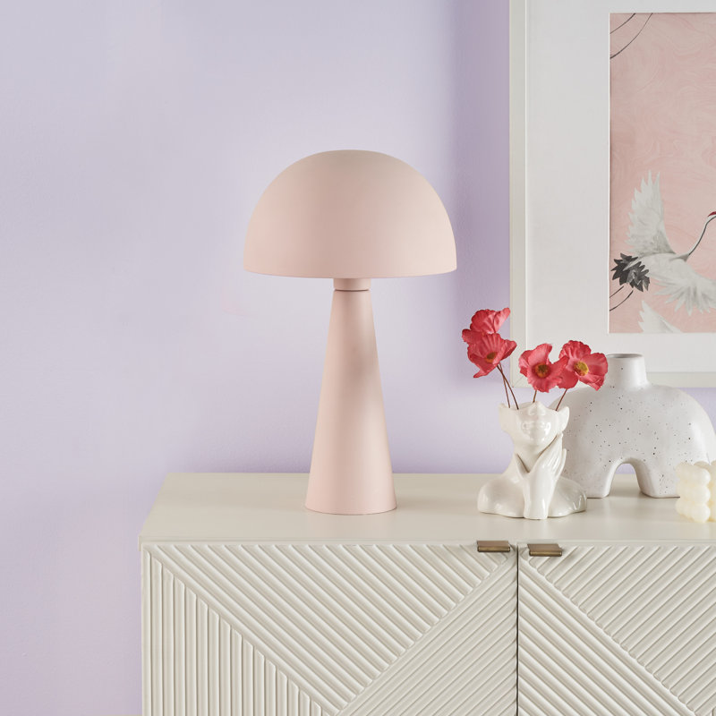 Berit Metal Table Lamp, Pink