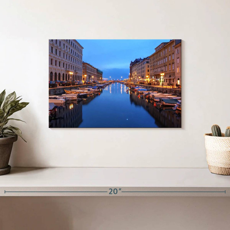 Ravi, Trieste, Italie, canal, H 8 po x l 12 po