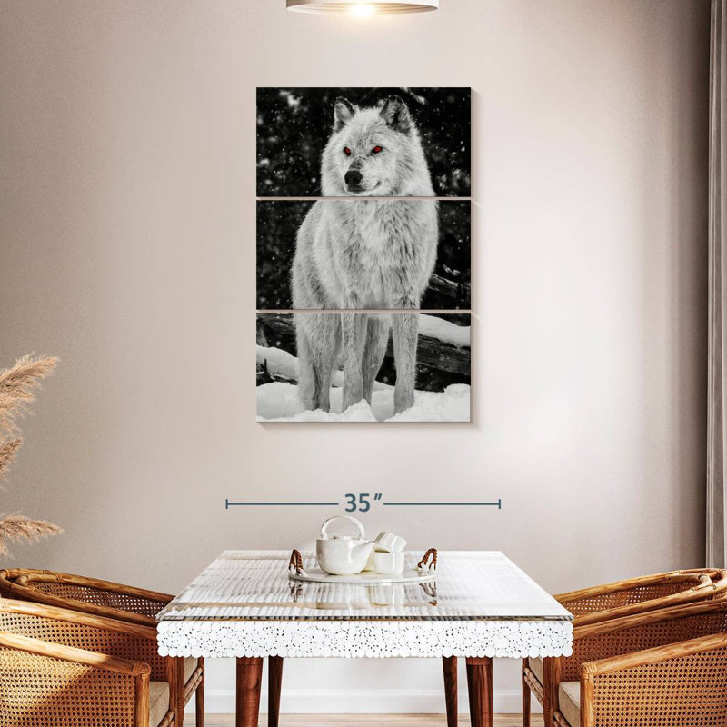 Brampt Wolf Amber Eyes, 45" H x 28" W