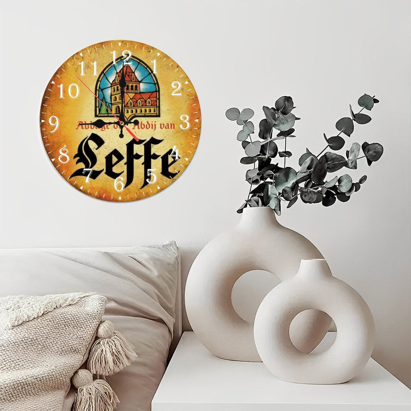 Horloge murale en bois 10 po, mouvement silencieux, à piles (piles AA non incluses), décor artistique, parfait pour les décorations