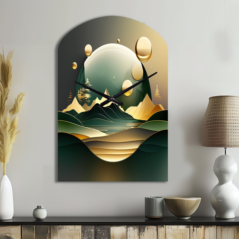Horloge murale en métal Dreamy Golden Mountain III, Grand