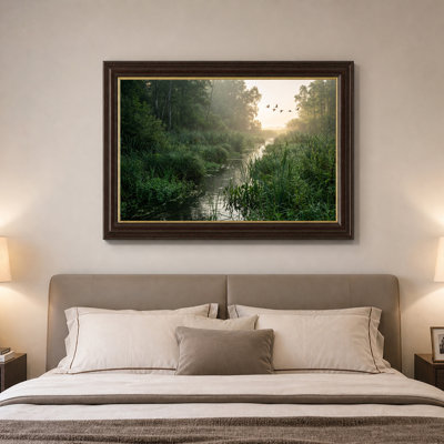 Art mural sur toile, "Misty Stream Through Green Reeds with Flying Birds"