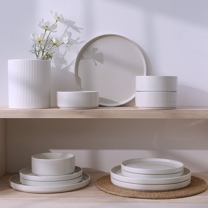Delaenie Stoneware Dinnerware Set 18 Piece - Service for 6, White