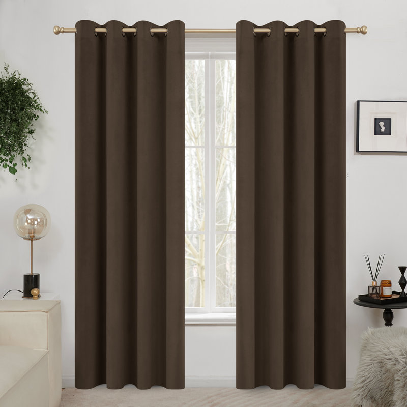 Paire de rideaux occultant Zmari, L 52 po x L 63 po, Vert clair