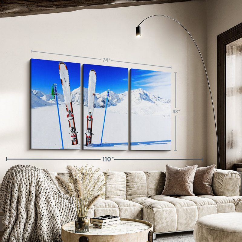 «Équipement de ski», 3 pièces sur toile, H 48 po x l 74 po x P 1,25 po