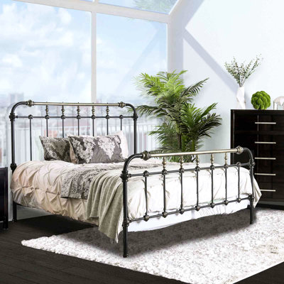 Queen Size Bed, Transitional, Antique Black Metal, Hand - Brushed Gold Accents, 7 Spindles On H/b And F/b, Powder Coated Bedroom Item Transitional Style Metal Full Frame, For
