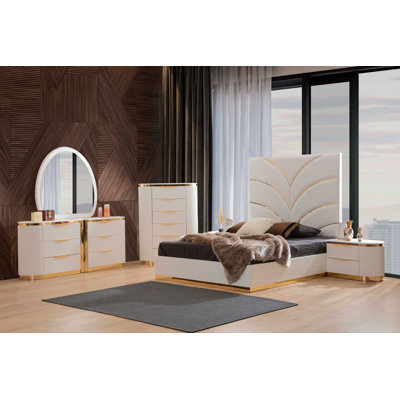 Laura Detailed Upholstery King 6 Pc Made With Wood In White