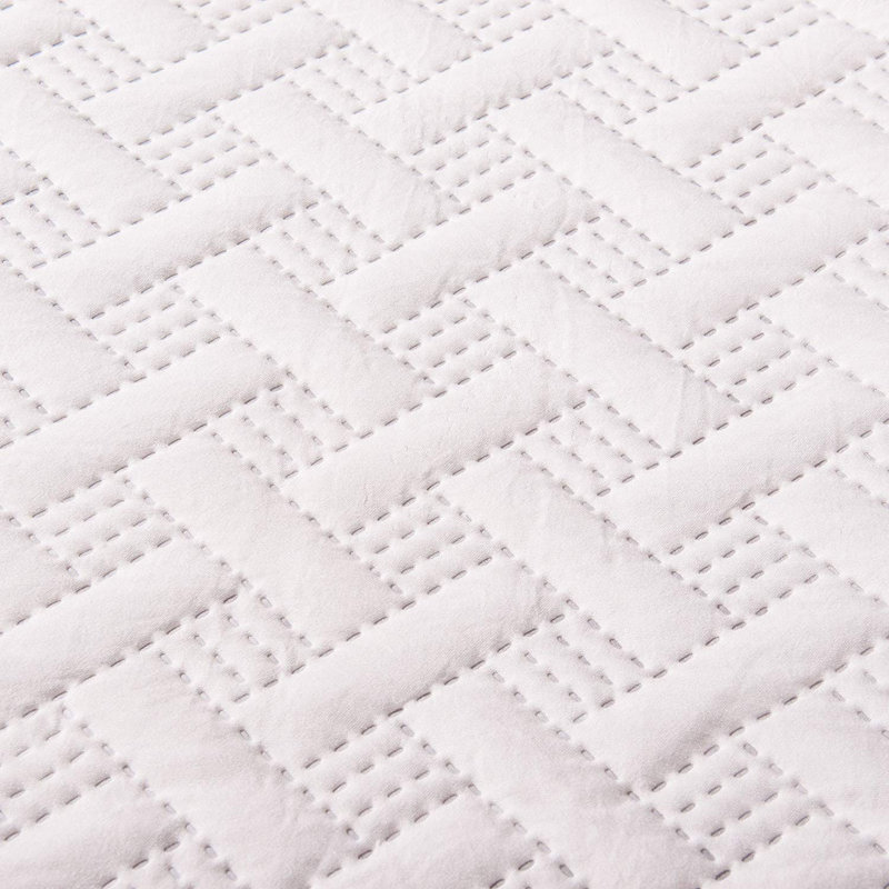 Heat Pressed Polyester Quilt, Queen Quilt + 2 Shams, Sheer Pink/Gray Mist