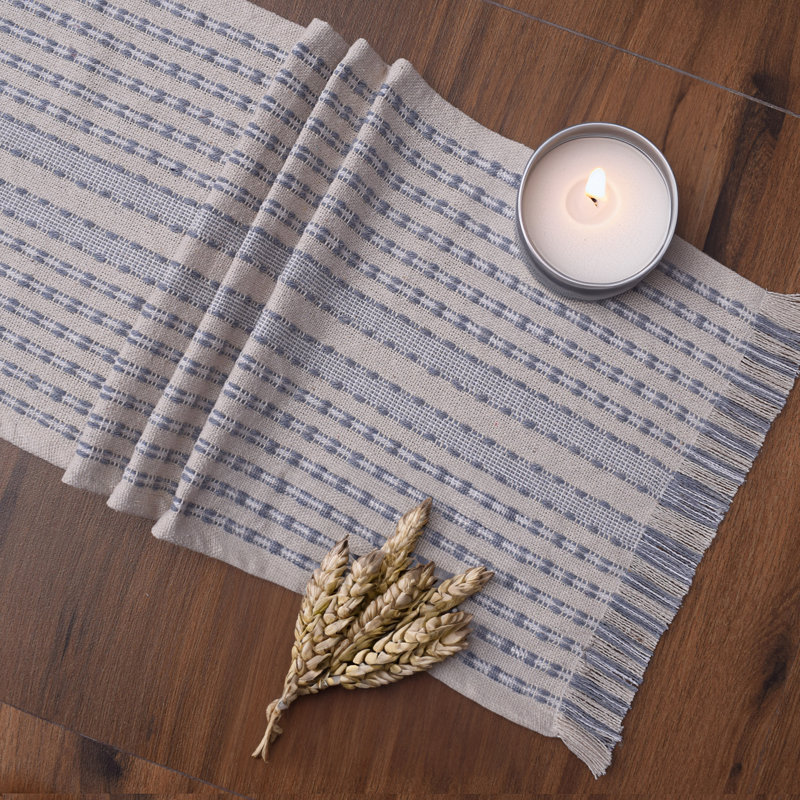 Chemin de table Naushad, Gris