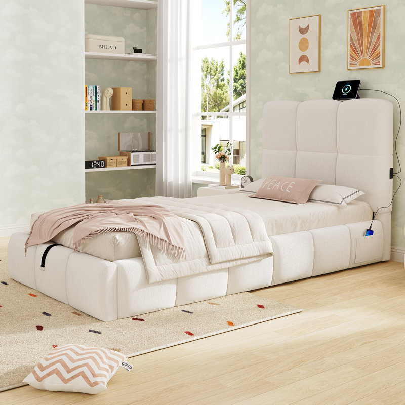 Bed, Beige Boucle