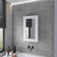Pharmacie Sanford, salle de bain, blanc-528898444
