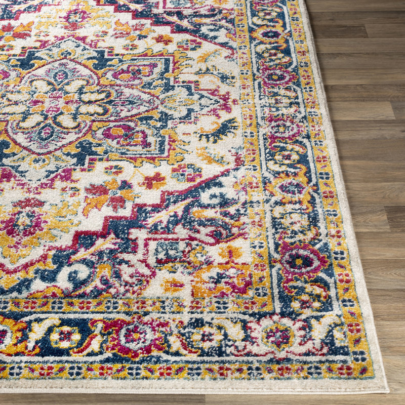 Woodell Oriental Indoor Rug, Rectangle 5'3" x 7'3"