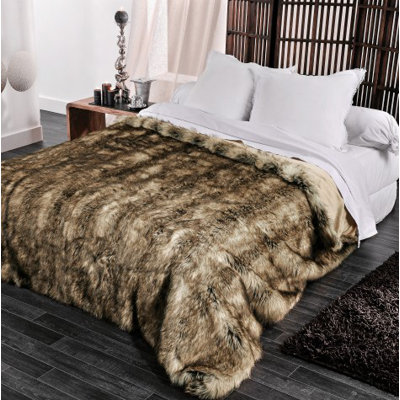 Union Rustic Dandridge Animal Print Bedspread