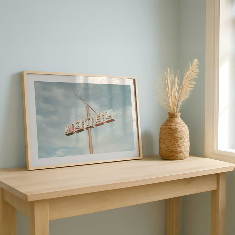 Skyline mauve, signe contre un ciel pastel, reproduction d'art, Cadre de coin ouvert en érable brut, H 17 po x l 21 po