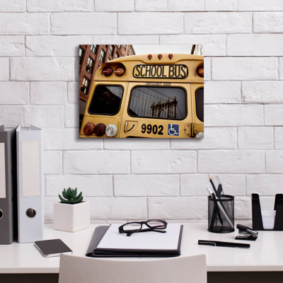 «NYC School Bus» par Nina Paponcek