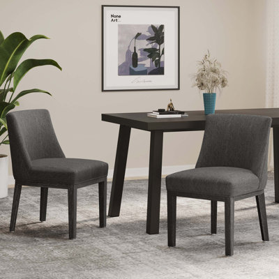 Chaise de salle à manger
