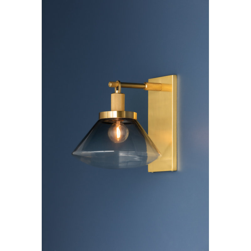 Mendon 1 - Light Armed Sconce