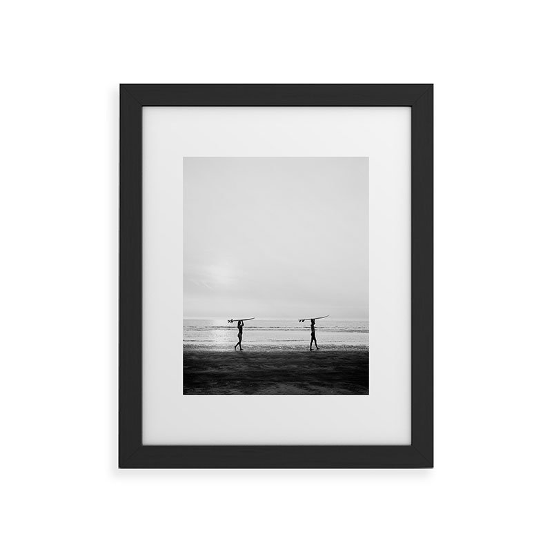 raisazuri Surfer couple, reproduction d'art encadrée, Noir, noir, noir, noir, H 10 po x l 8 po