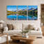 Reflet d'un lac de montagne avec des arbres d'automne - Ensemble de 3 toiles murales-641610515