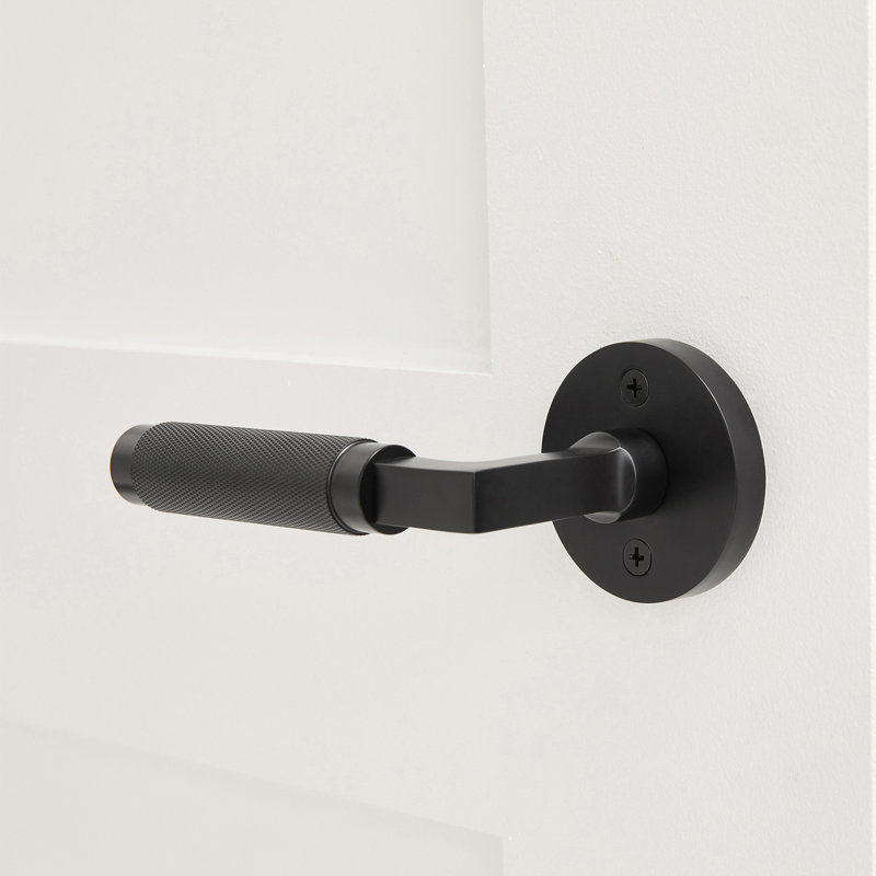 Poignée de porte noire en laiton massif avec poignée moletée London, Factice simple