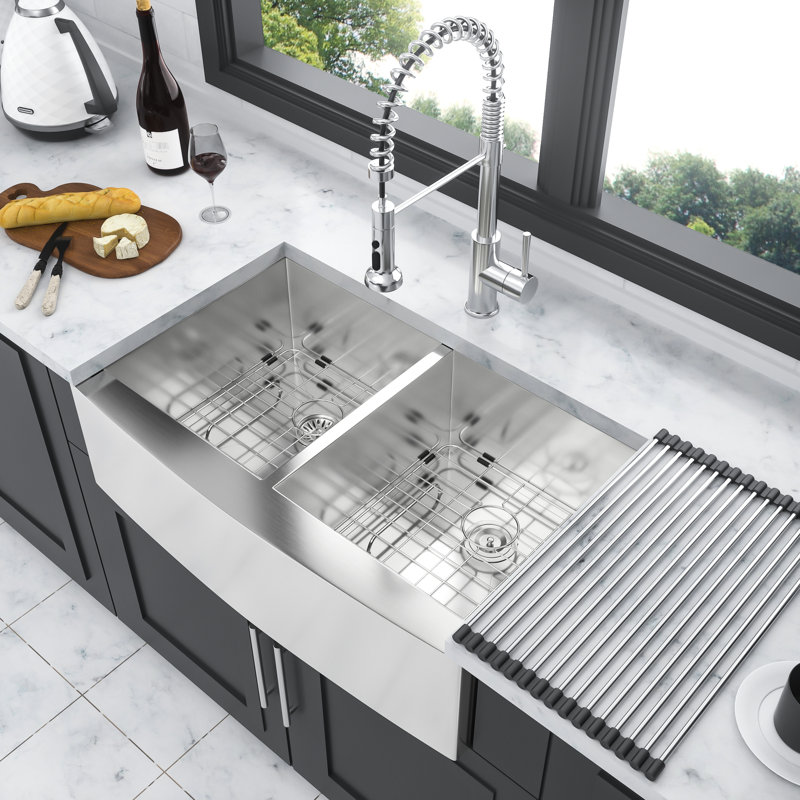 Évier en acier inoxydable de calibre 18 - Double cuve 33 po x 20 po x 9 po avec revêtement de cuisine moderne de couleur rouille