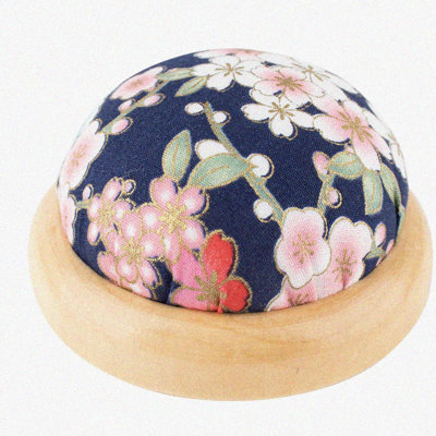 Wooden Round Pin Cushion with Flower Pattern