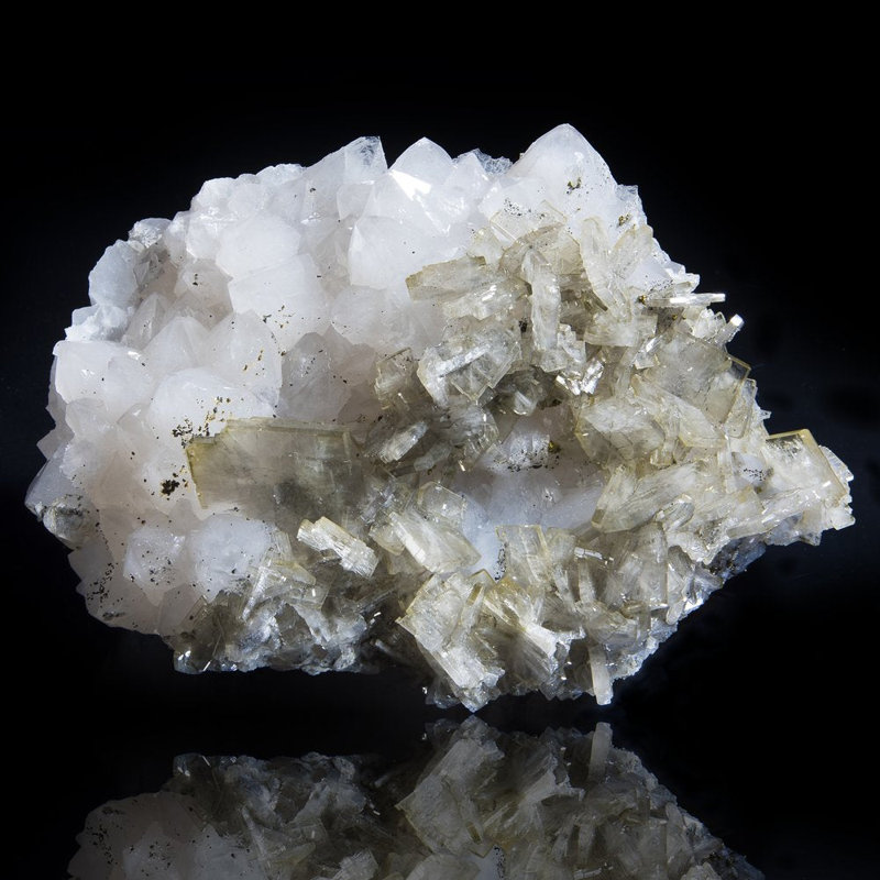 Barite sur quartz du Pérou