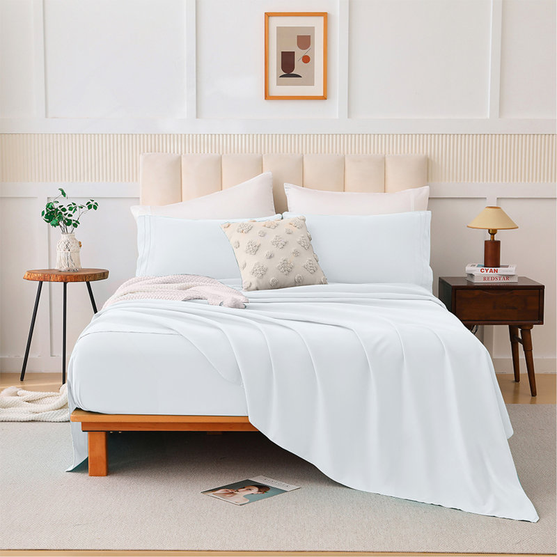 Combinaison blanche quatre pièces K, Couvre-lit très grand + 3 pièces supplémentaire, Blanc