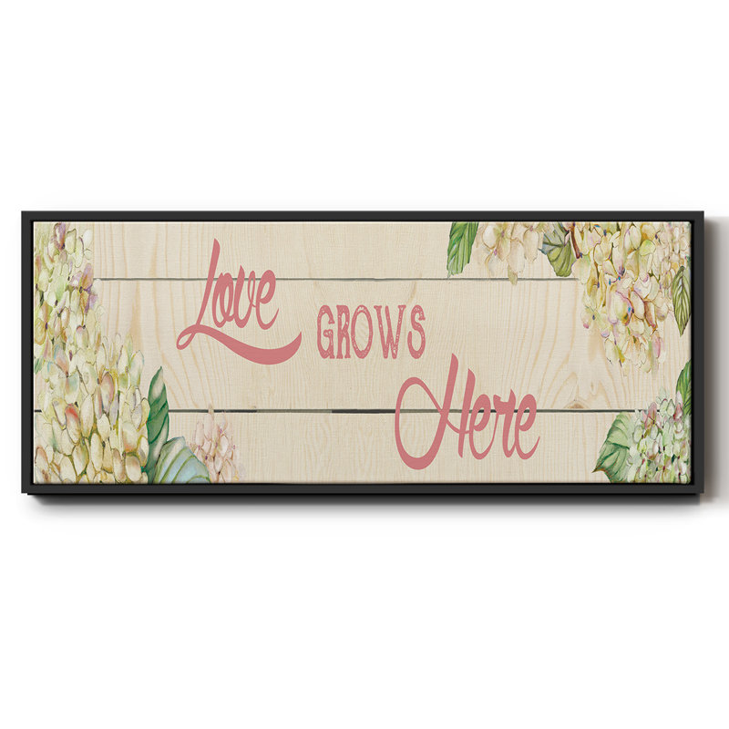 «Love Grows Here», toile encadrée, H 24 po x l 60 po