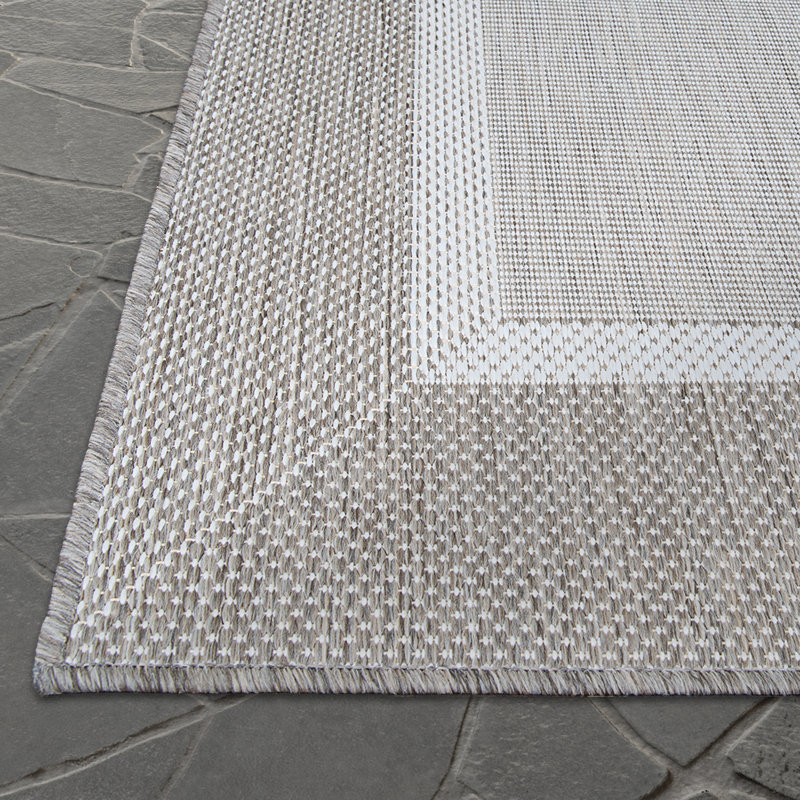 Tapis taupe Saniya, Rectangle 6 pi 2 po x 9 pi 2 po, Ivoire / taupe