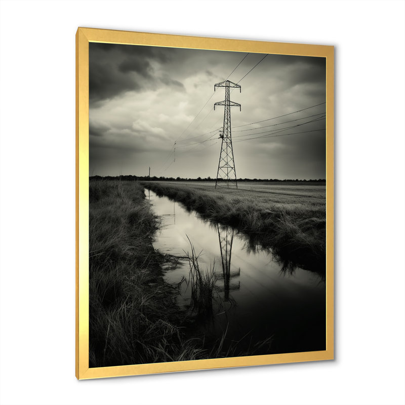 Lignes électriques noires et blanches Horizon II sur toile, Cadre doré simple, H 40 po x l 30 po x P 1,5 po