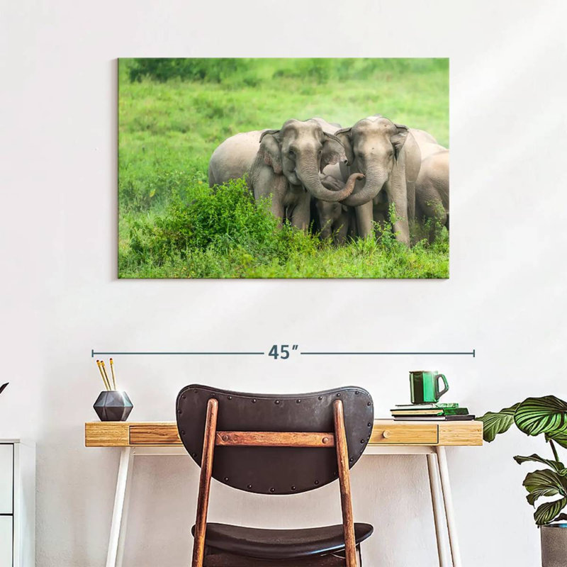 Brampt Asian Elephant Huddle, 26" H x 39" W