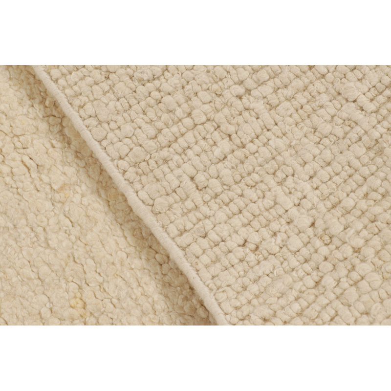 Rug & Kilim’S Contemporary Textural Rug In Tones Of Beige, Cream And White