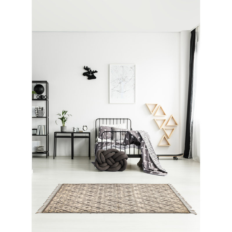 Tapis crème Tangier 5 pi 0 po x 8 pi 3 po