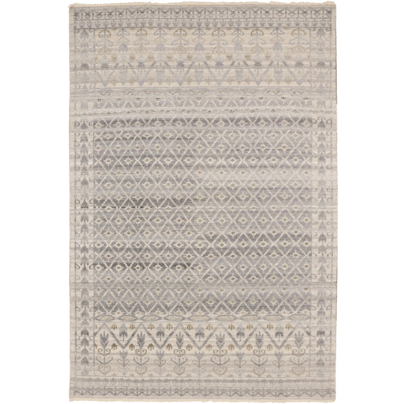 Performance Wool Oriental Indoor Rug