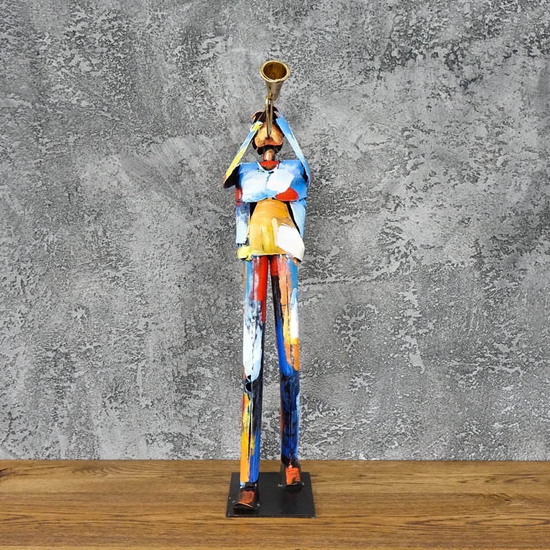 Hartle Figurines & Sculptures