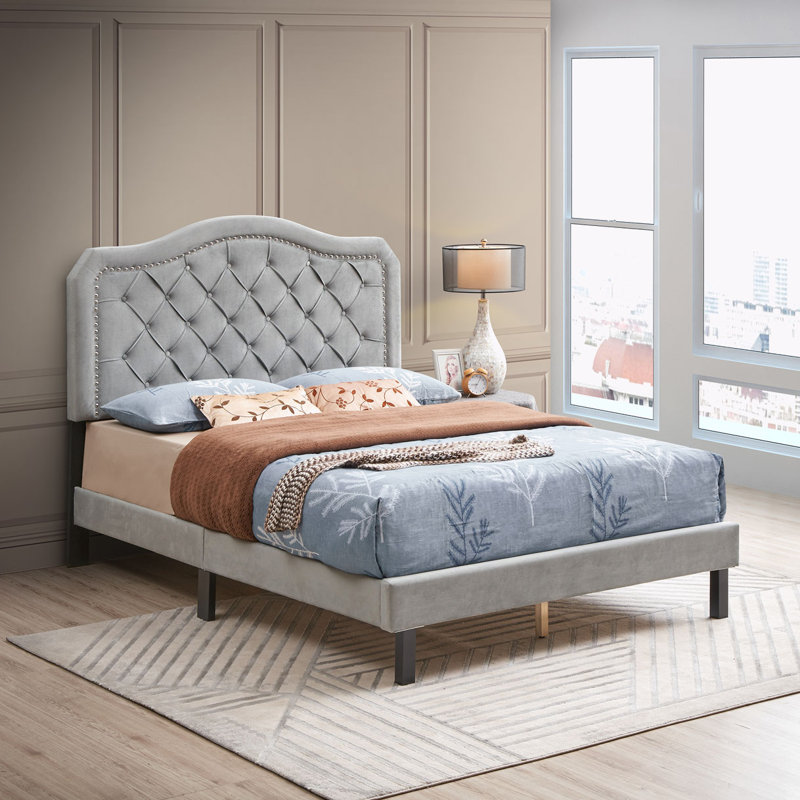 Lit plateforme tapissier
