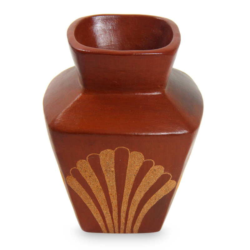Sundhya Handmade Terracotta Table Vase