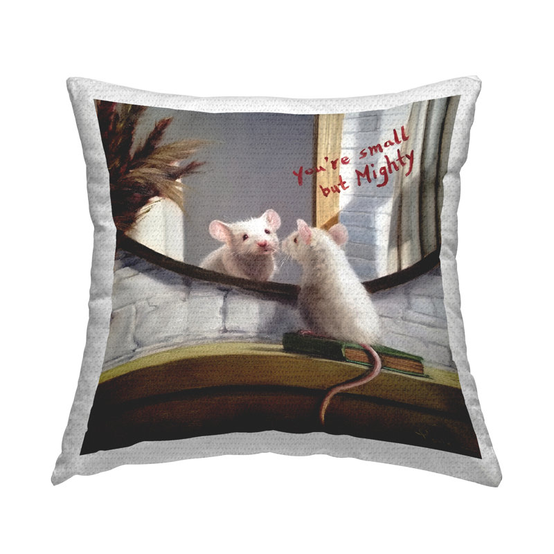 Coussin d'extérieur «Small but Mighty Sentiments Adorable Mouse in Mirror» par Lucia Heffernan