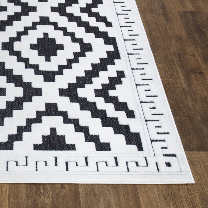 Hurd Geometric Area Rug, 120cm x 170cm