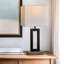 Lampe de table en métal minimaliste moderne noire de 18 po Azami, idéale pour le chevet, les dortoirs, les chambres et les bureaux
