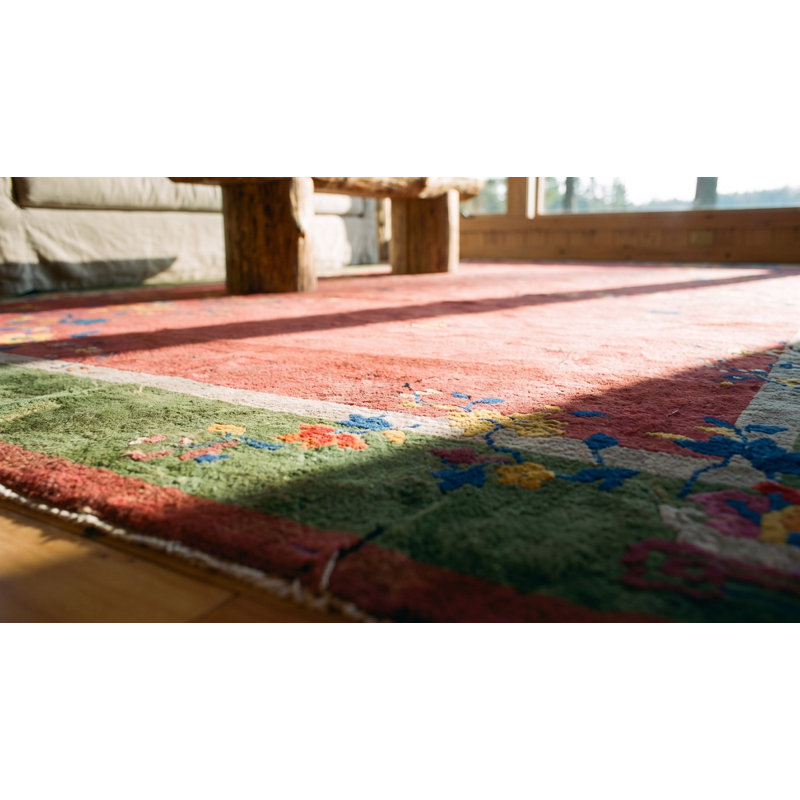 Grand tapis corail / saumon rose antique noué à la main des années 1920