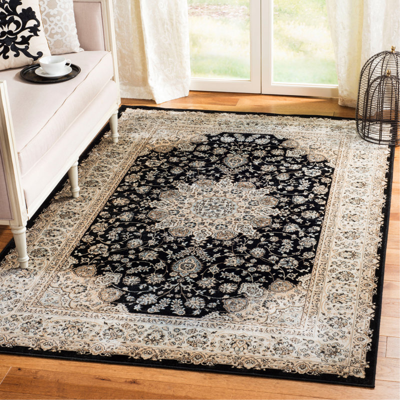 Petronella 100% Viscose Rug, Rectangle 5'3" x 7'3"