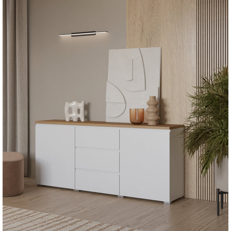 Tanelle 149.8cm Sideboard