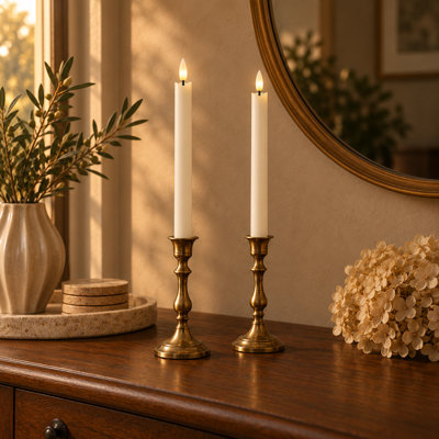  Paquet de 2 chandelles effilochées sans flamme Smart Touch, cire ivoire de 9,65 po à DEL avec mèche 3D, lumières chaudes à piles pour Noël, table de salle à manger et décoration de mariage
