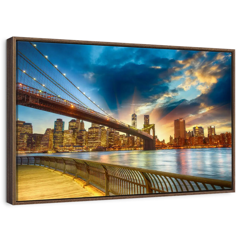 Spectaculaire coucher de soleil à Manhattan, Cadre flottant noyer, 40 po x 27 po