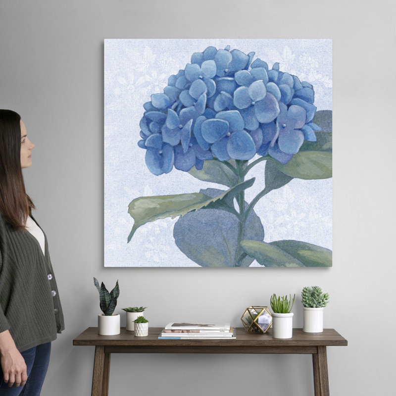 «Blue Hydrangea IV», art mural sur toile, Toile tendue, H 36 po x l 36 po x P 1,25 po