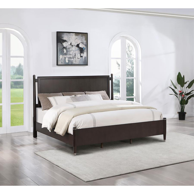 Manke Poster Bed