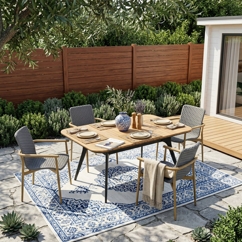 Modern 4-Person Rectangular Outdoor Dining Set